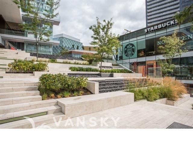 250731110936_brentwood mall.jpg